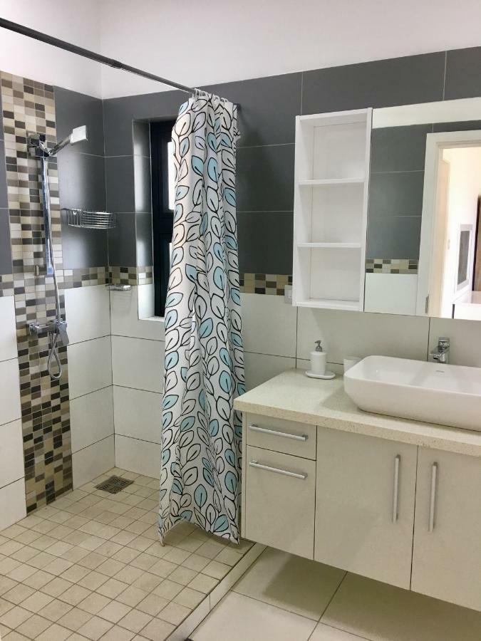 Ocean View Apartment Flic en Flac Bagian luar foto