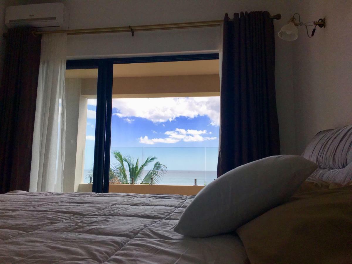 Ocean View Apartment Flic en Flac Bagian luar foto